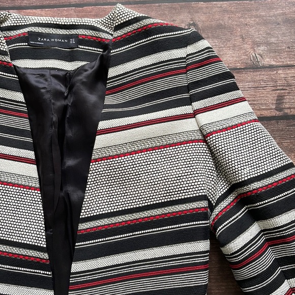 ZARA | Black white red collarless structured jacket - Picture 4 of 9